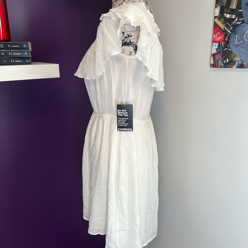 7 for $30 Express Off Shoulder Dress NWT - Picture 5 of 10